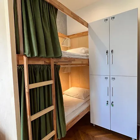 Cabbage Hostel Belgrade
