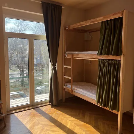 Hostel Cabbage Belgrade